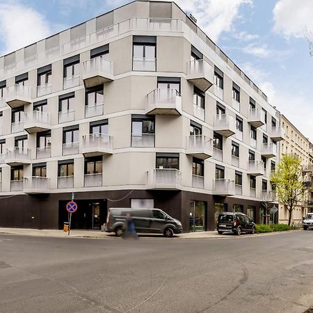 Apartments Poznan Fabryczna By Renters Екстериор снимка