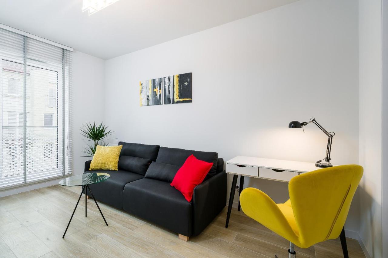 Apartments Poznan Fabryczna By Renters Екстериор снимка