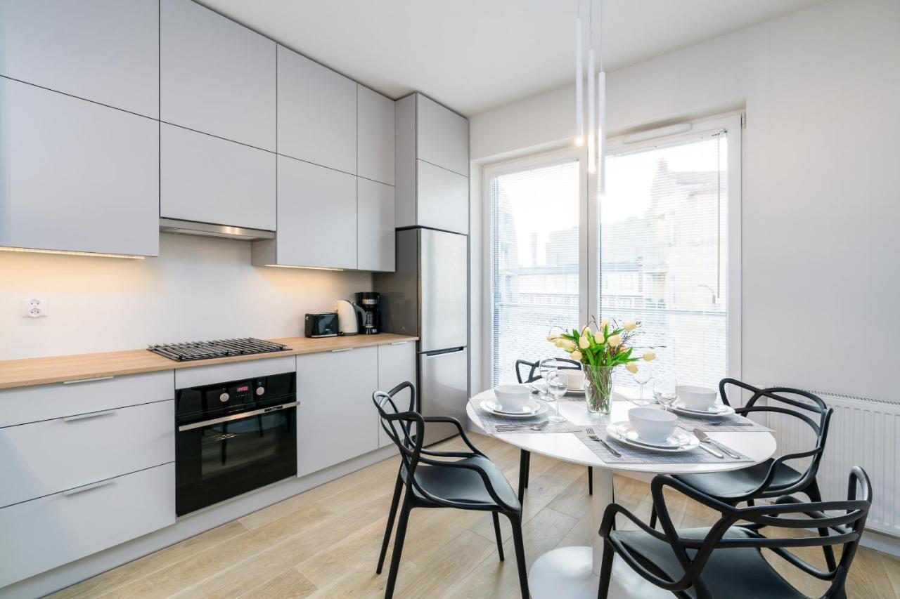 Apartments Poznan Fabryczna By Renters Екстериор снимка