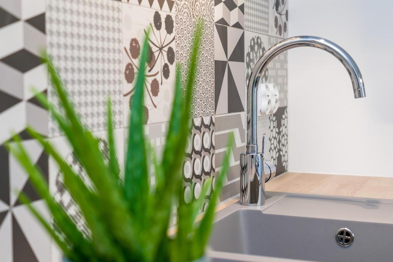Apartments Poznan Fabryczna By Renters Екстериор снимка